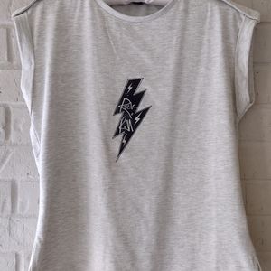 Saint+Sofia Turn-up tee Rock graphic size 4